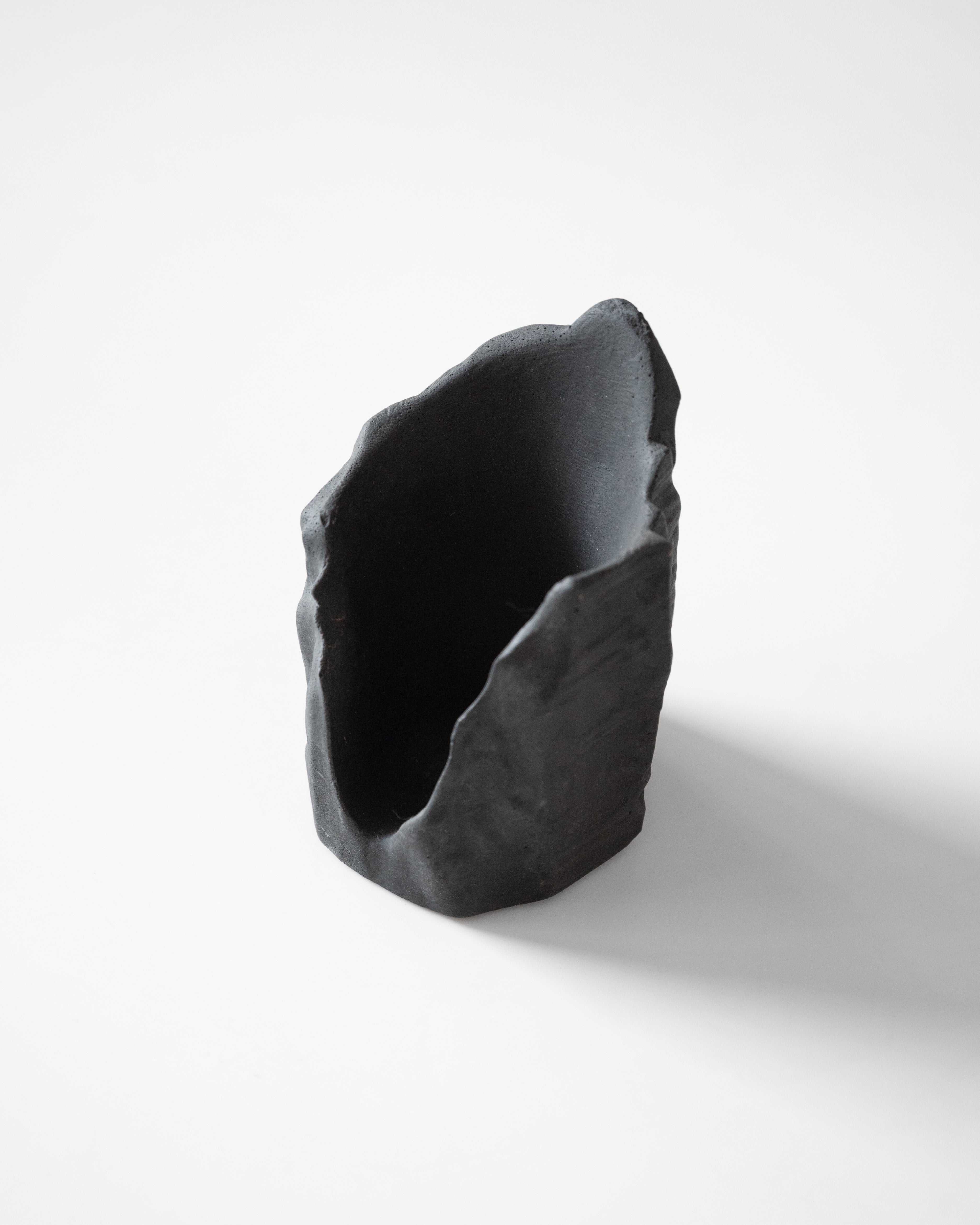 القاعدة الحجرية